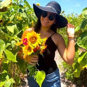 Meet your Posher, Hailey